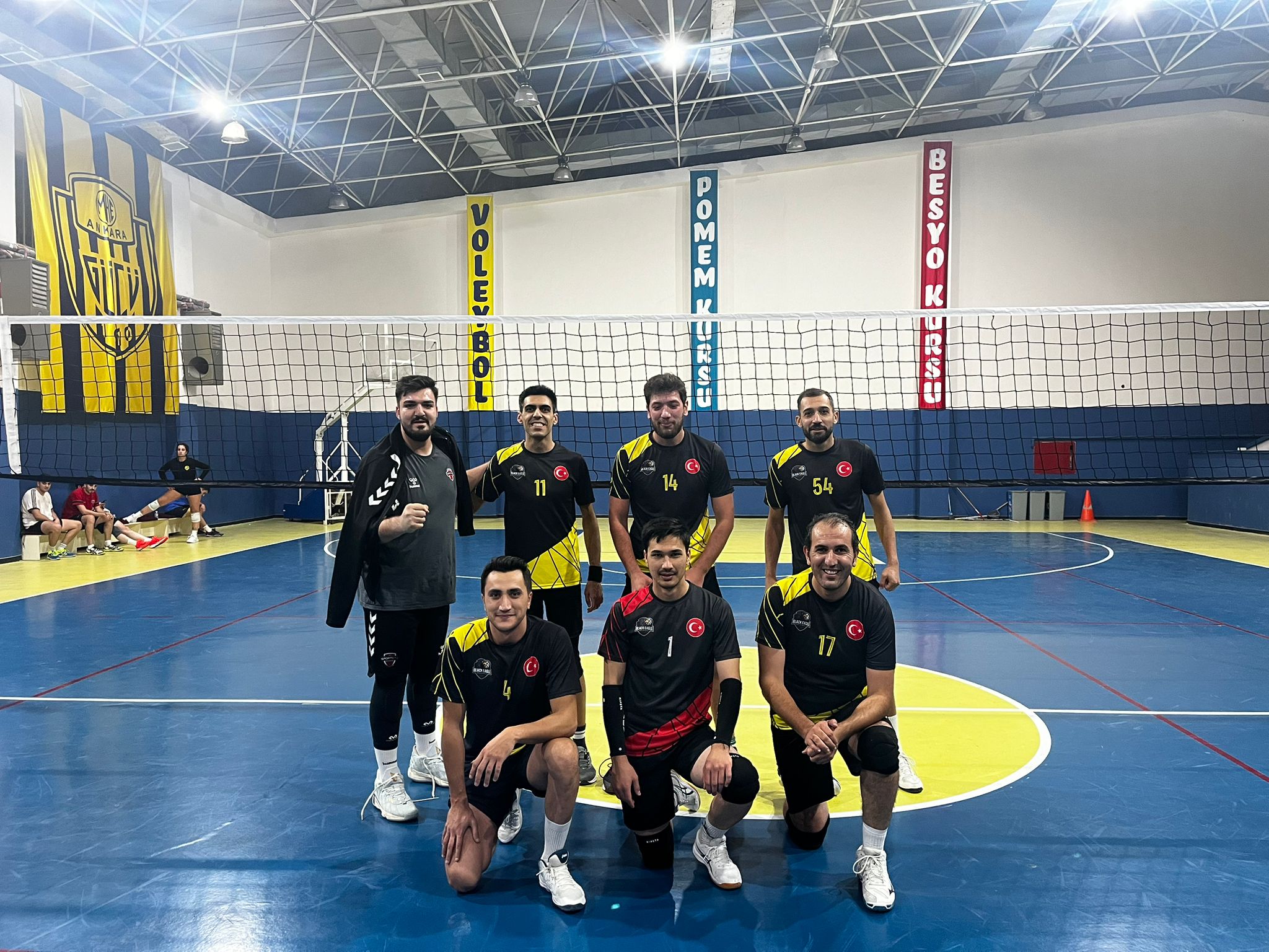 Karşılaşma Fotoğrafı 1