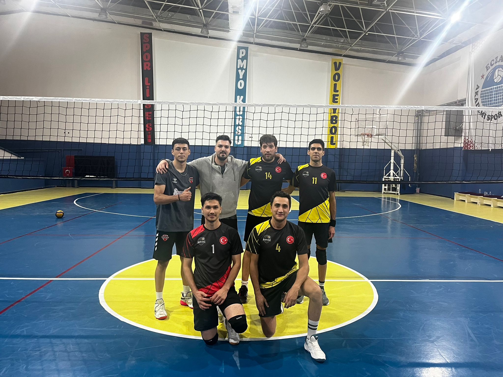 Karşılaşma Fotoğrafı 1